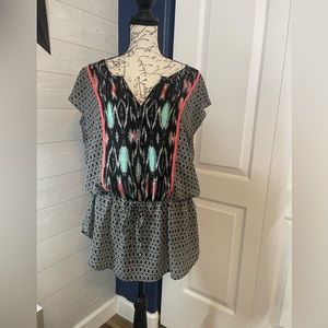 Maurice’s size L Woman’s Blouse